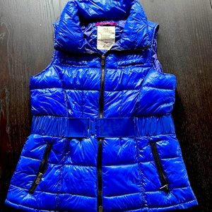 Bershka - Vest/puffer